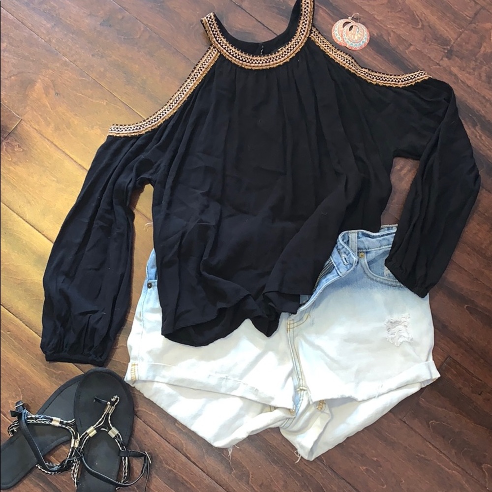 Off the shoulder top SOLD